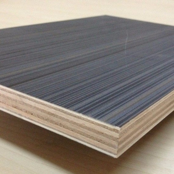多層板（Plywood）